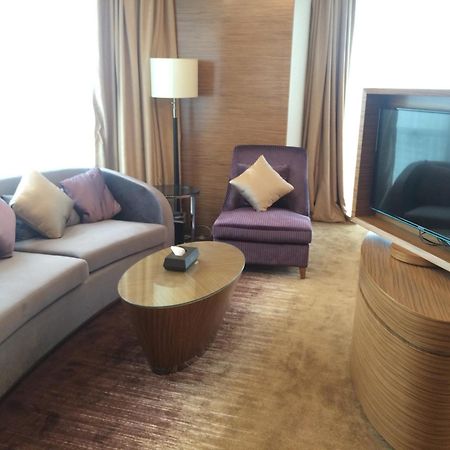 Shenzhen Baoan Plus Gems Cube Hotel Exterior foto