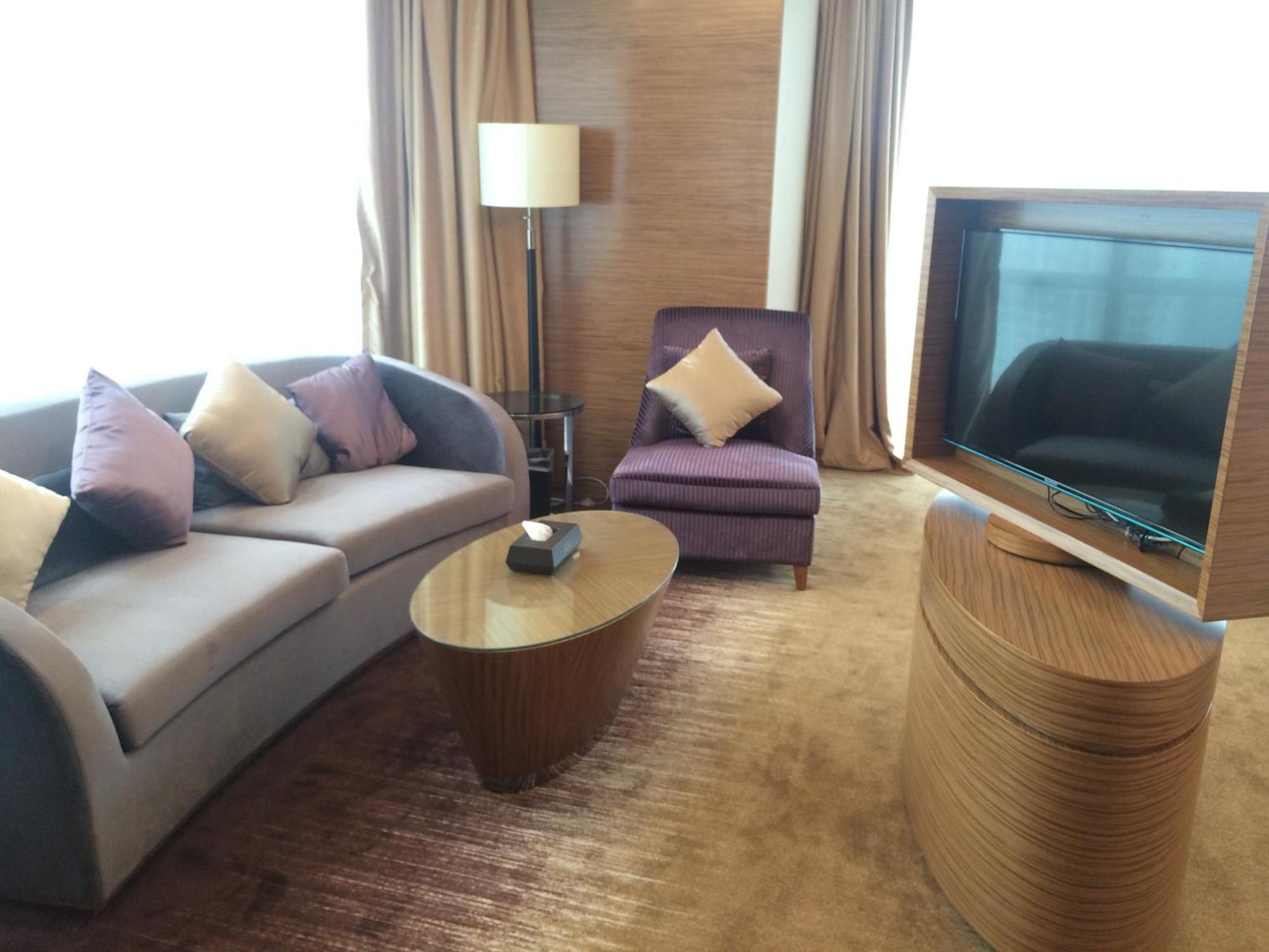 Shenzhen Baoan Plus Gems Cube Hotel Exterior foto