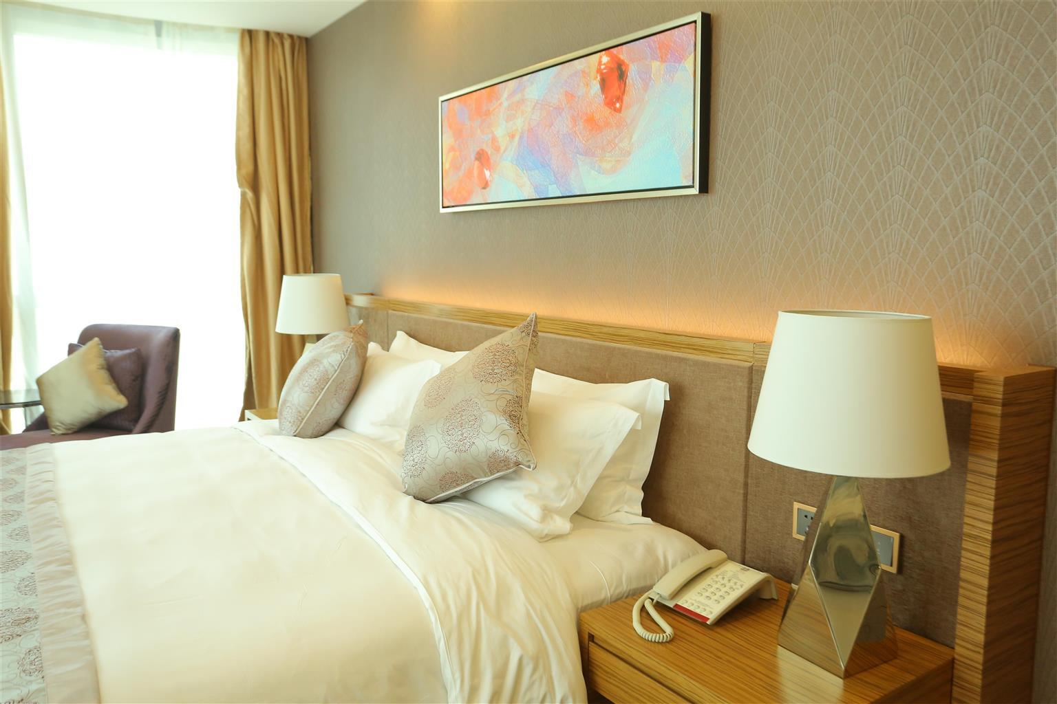 Shenzhen Baoan Plus Gems Cube Hotel Exterior foto