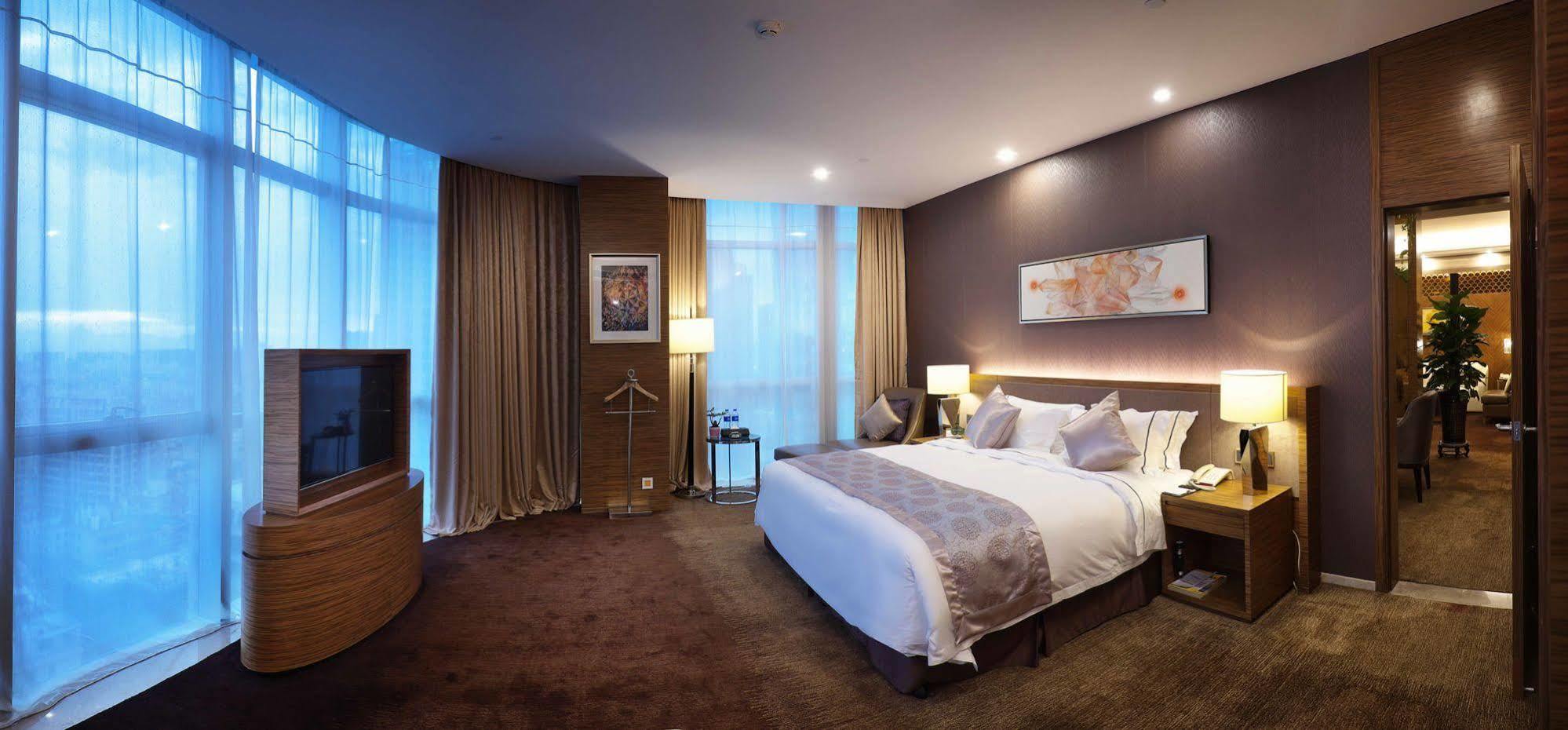 Shenzhen Baoan Plus Gems Cube Hotel Exterior foto